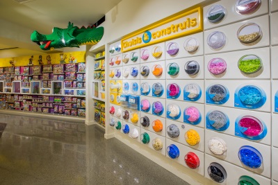 LEGO STORE-LesHalles-3r.jpg